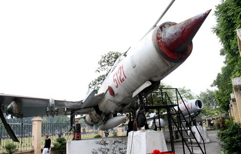 Military History Museum’s relocation under review